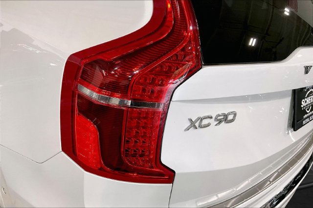 Certified 2024 Volvo XC90 B5 Plus w/ Protection Package Premier AWD/4WD image 34