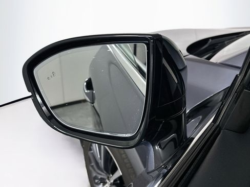 Used 2022 INFINITI QX60 Sensory w/ Vision Package image 16