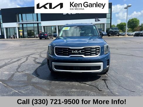 Certified 2024 Kia Telluride S AWD/4WD image 4