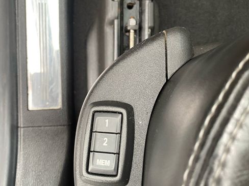 Used 2016 Cadillac SRX Luxury image 13