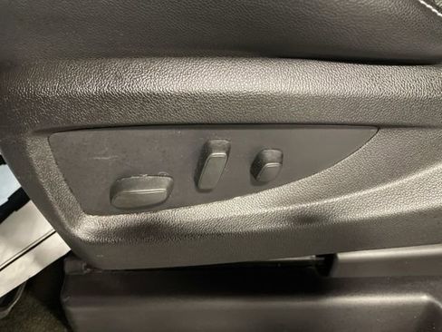 Used 2016 Chevrolet Tahoe LT image 35