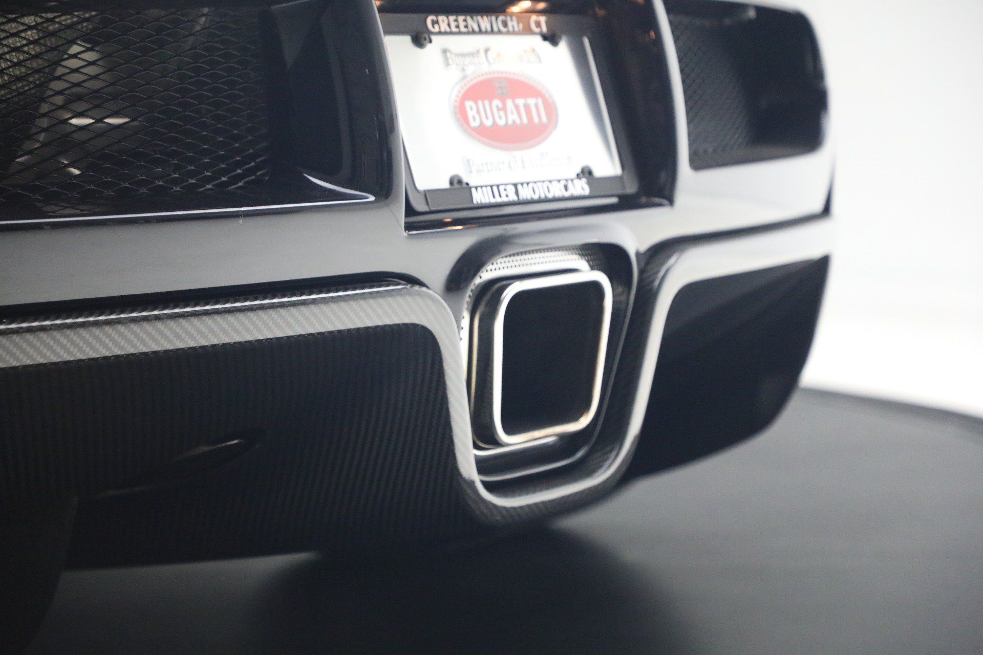 Used 2006 Bugatti Veyron AWD/4WD image 24
