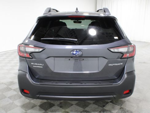 Used 2025 Subaru Outback Premium w/ Popular Package #1A AWD/4WD image 37