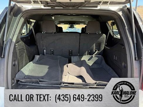 Used 2024 GMC Yukon XL SLE w/ Max Trailering Package AWD/4WD image 32