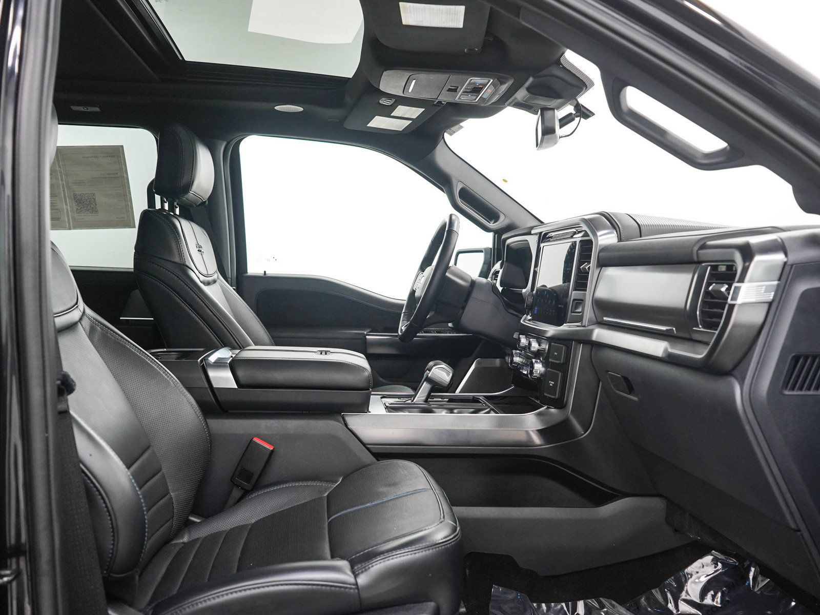 Used 2024 Ford F150 Platinum AWD/4WD image 13