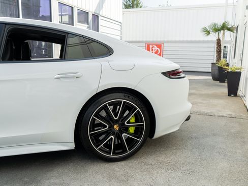 Used 2018 Porsche Panamera Turbo S AWD/4WD image 5