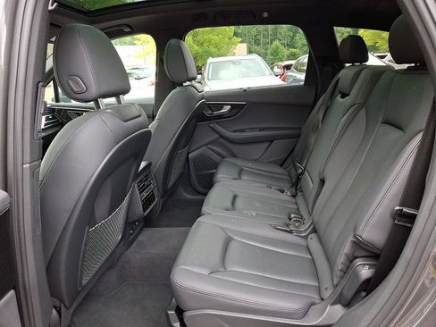 Used 2023 Audi Q7 3.0T Prestige w/ Prestige Package AWD/4WD image 10