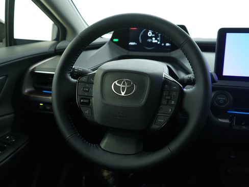 Used 2024 Toyota Prius XLE image 13