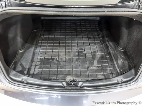 Used 2019 Tesla Model 3 Long Range image 28