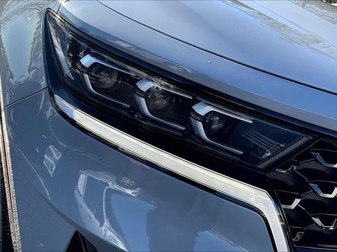 Used 2023 Kia Sorento SX image 23