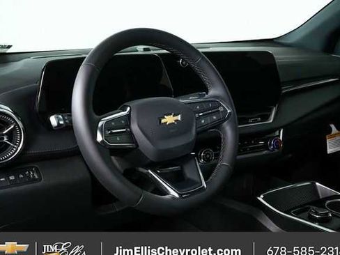 New 2026 Chevrolet Equinox LT AWD/4WD image 4