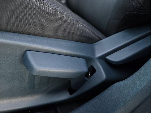 Certified 2025 Ford Maverick XL FWD image 15