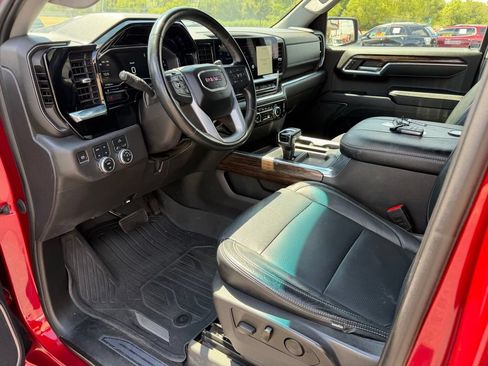 Used 2023 GMC Sierra 1500 Elevation AWD/4WD image 11