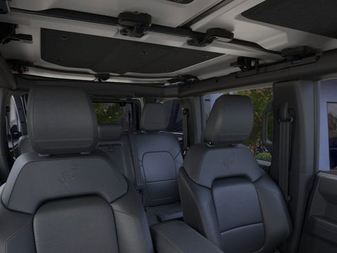 New 2025 Ford Bronco Badlands w/ Sasquatch Package image 12