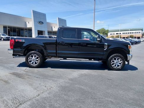 Used 2021 Ford F250 Lariat w/ FX4 Off-Road Package AWD/4WD image 3