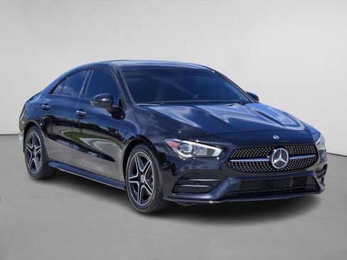 Used 2021 Mercedes-Benz CLA 250 4MATIC image 1