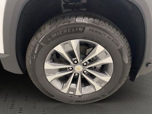 New 2026 Chevrolet Equinox LT w/ Convenience Package II AWD/4WD image 15