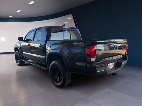 Used 2021 Toyota Tacoma SR image 3