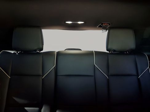 Used 2021 Cadillac Escalade Sport w/ Driver Assist Tech Package image 26