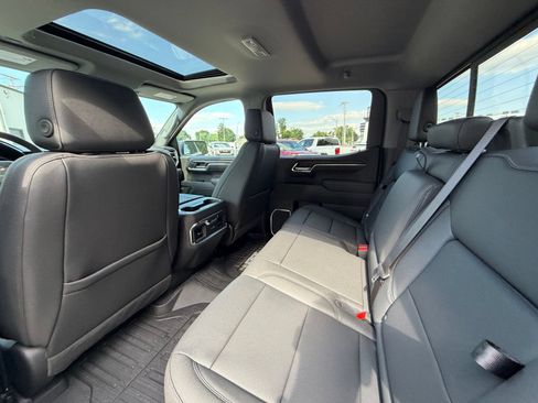 New 2026 GMC Sierra 1500 SLT w/ SLT Premium Plus Package AWD/4WD image 5