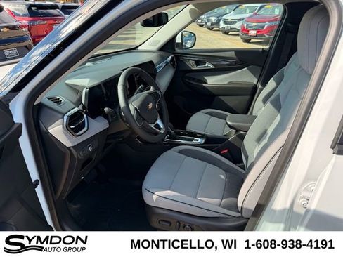 New 2026 Chevrolet TrailBlazer LT w/ Convenience Package image 9