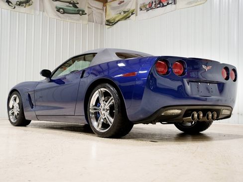 Used 2005 Chevrolet Corvette Convertible w/ Preferred Equipment Group image 5