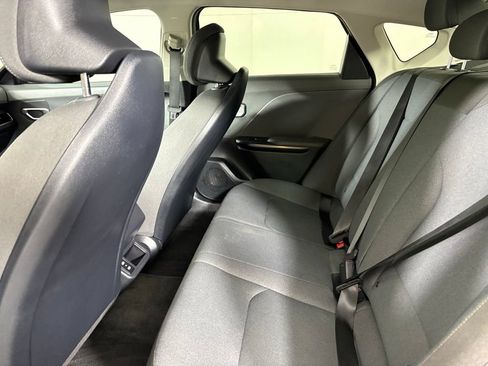 Used 2025 Kia K4 FWD image 36