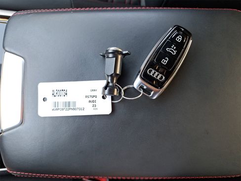 Used 2023 Audi RS 7 Sportback w/ Black Optic Package image 10