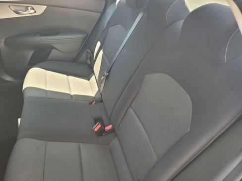 Used 2023 Kia Forte LXS FWD image 13