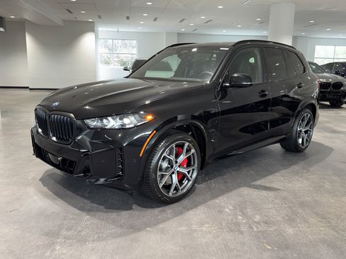 New 2026 BMW X5 xDrive50e image 3