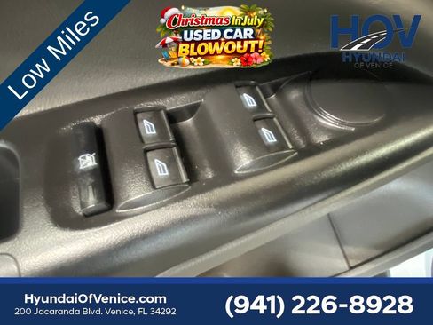 Used 2023 Ford Transit Connect XL FWD image 18