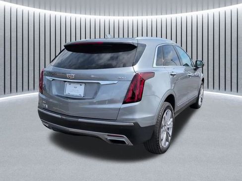 Used 2024 Cadillac XT5 Premium Luxury w/ LPO, Floor Liner Package AWD/4WD image 5
