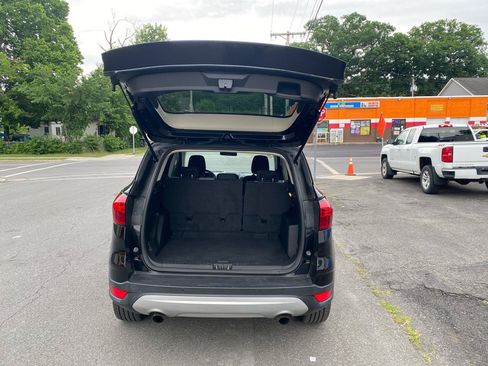 Used 2019 Ford Escape SE FWD image 20