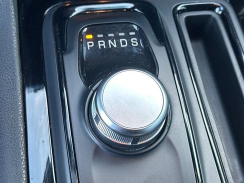 Used 2023 Chrysler 300 S image 22