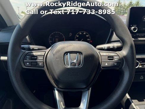 Used 2025 Honda CR-V LX image 9