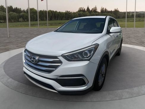 Used 2018 Hyundai Santa Fe Sport FWD image 1
