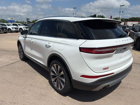 Used 2020 Lincoln Corsair Reserve w/ Equipment Group 201A AWD/4WD image 7