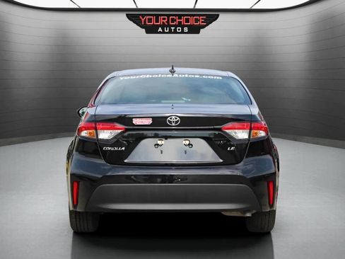Used 2023 Toyota Corolla LE image 4