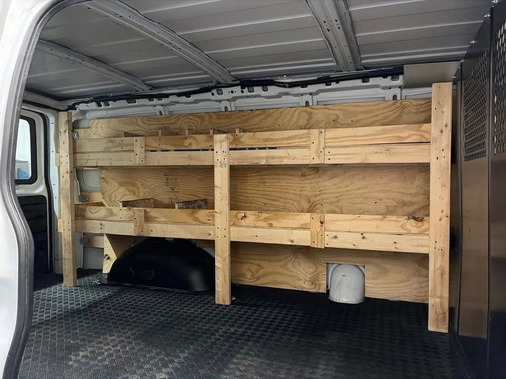 Used 2023 GMC Savana 2500 w/ Driver Convenience Package RWD image 16