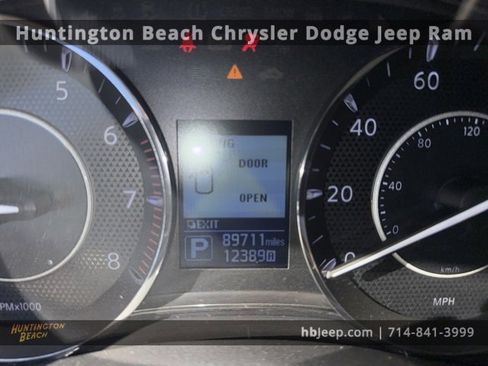 Used 2019 Nissan Armada SL w/ Premium Package image 10