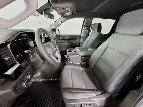 New 2026 GMC Sierra 1500 Elevation image 16