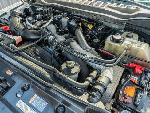 Used 2017 Ford F350 Lariat w/ Lariat Ultimate Package image 15