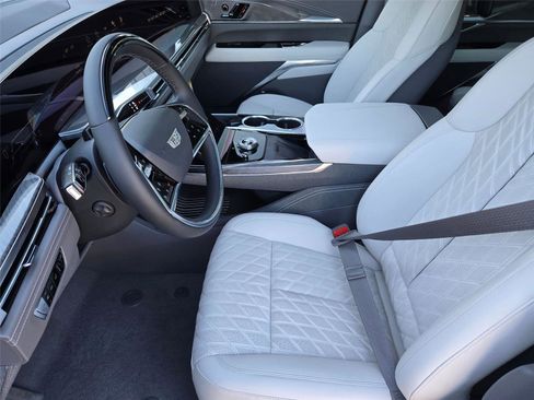 New 2026 Cadillac Escalade IQL Luxury image 11