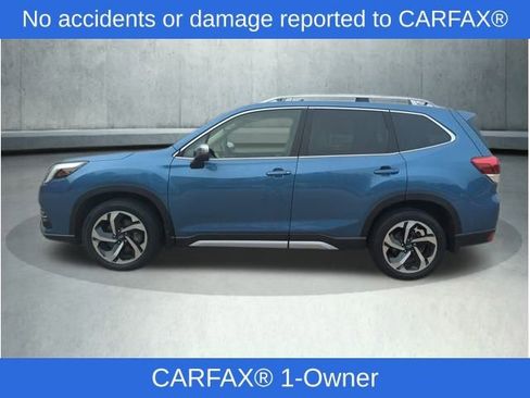 Used 2023 Subaru Forester Touring image 2