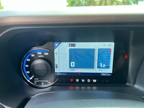 Used 2022 Ford Bronco Outer Banks AWD/4WD image 16