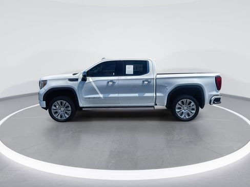 Used 2021 GMC Sierra 1500 Denali w/ Denali Ultimate Package AWD/4WD image 4