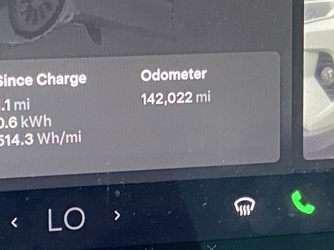 Used 2022 Tesla Model 3 Performance image 8