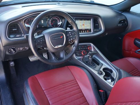 Used 2016 Dodge Challenger R/T Scat Pack image 17