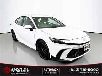 Used 2025 Toyota Camry SE video 1