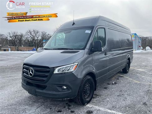 Used 2024 Mercedes-Benz Sprinter 2500 w/ Parking Package image 3